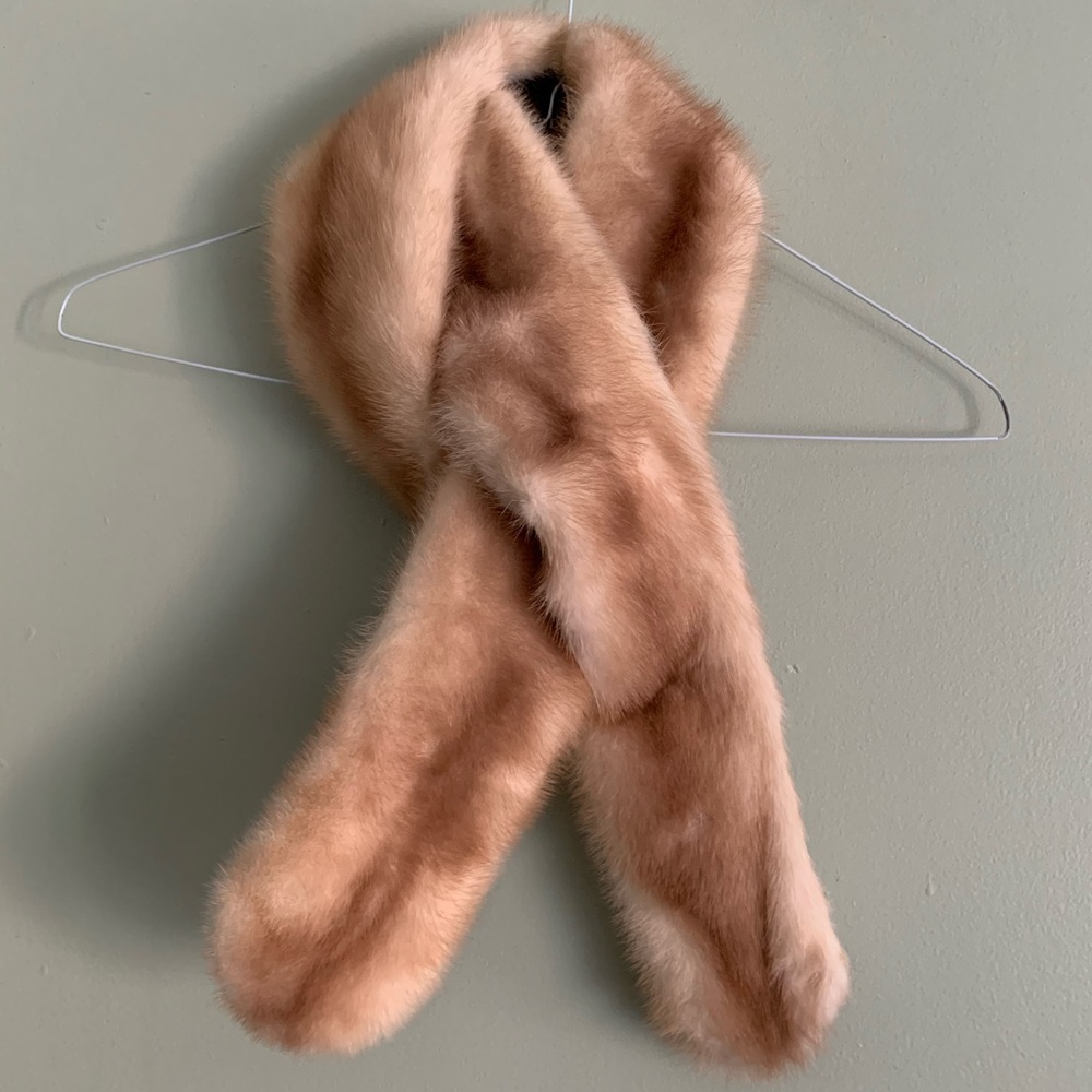 Vintage Mink Fur Collar 40”
